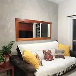 Apartamento completo no bairro Itagua Ubatuba SP